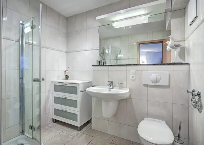 Ostseeresidenz Gorki- Park - 11 Mit Wellness Und Schwimmbad アパート ゼーバート・ヘリングスドルフ